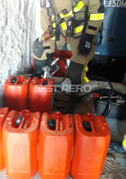 machine pour enlever odeur de fioul