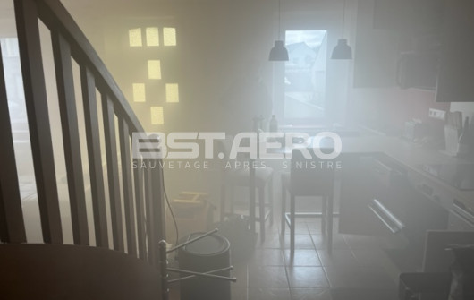 Odeur de renfermé dans maison Bretagne